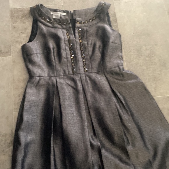 Maggy London - Picture 11 of 13